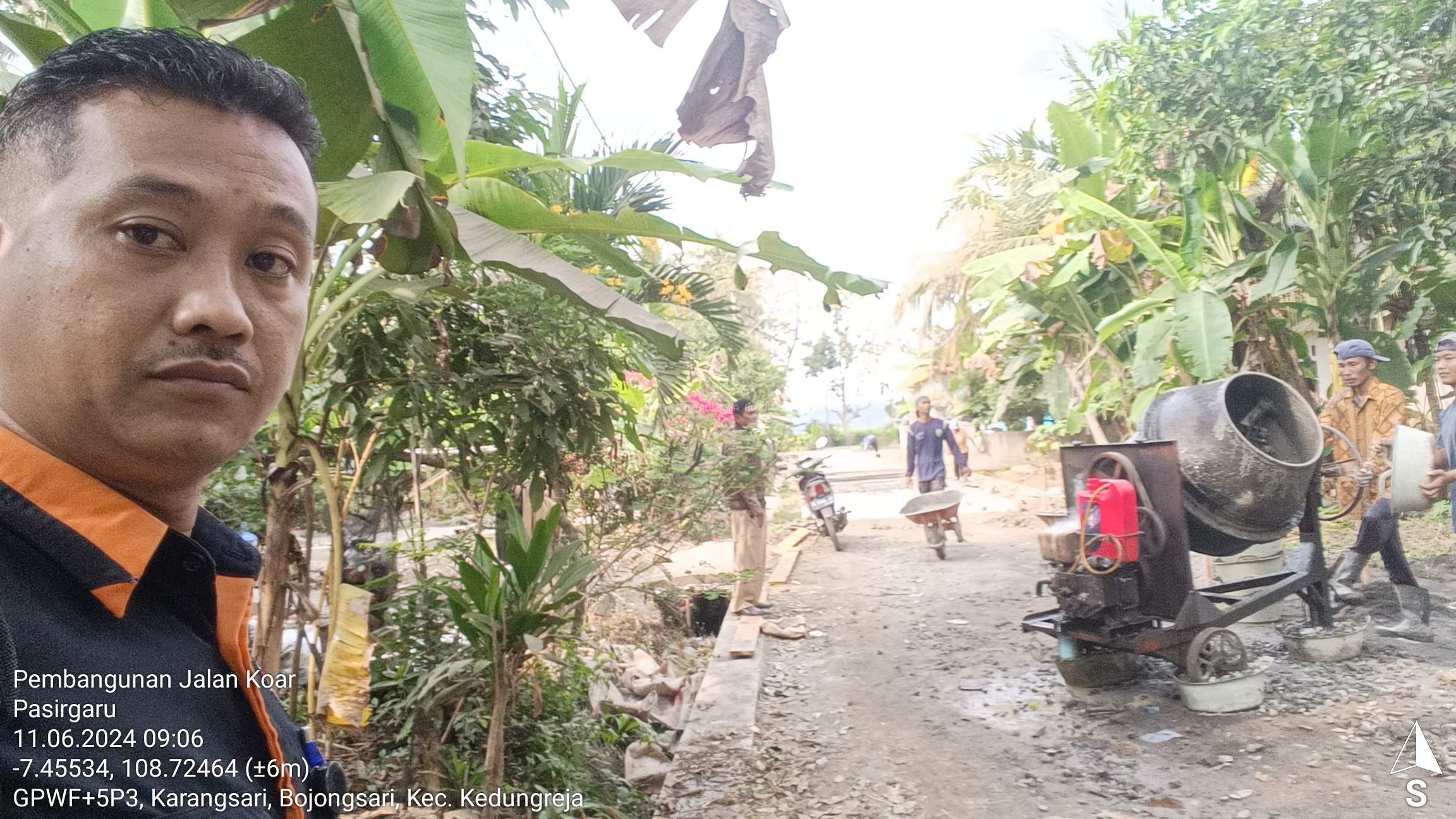 Pembangunan jalan koar pasirgaru 